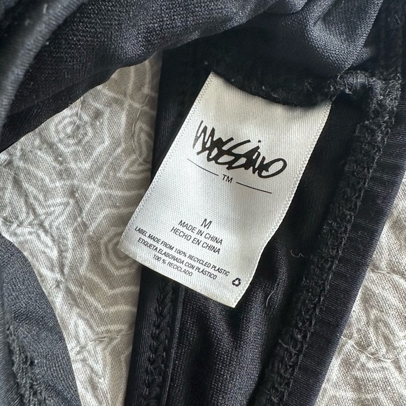 Mossimo Black Strappy Criss-cross Bikini Top Size M - Picture 3 of 4